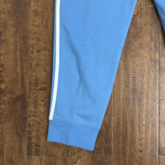 Adidas Multi Sport Joggers Size L - Picture 17 of 17